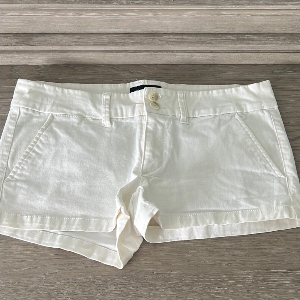 American Eagle Outfitters White Jean Shorts Summer Style
